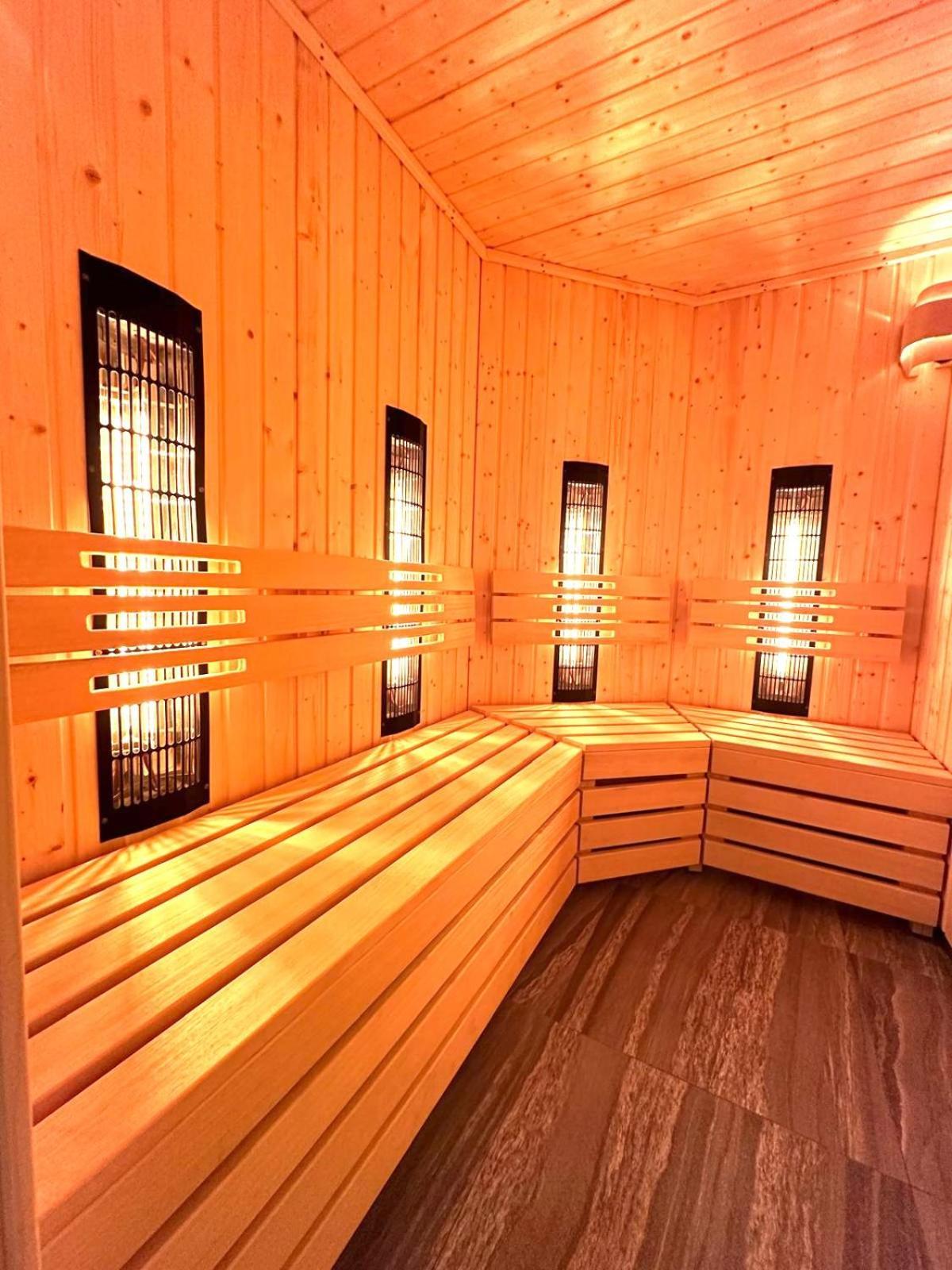Apartament Superior Blue Przy Plazy- Free Pool, Saunas, Jacuzzi, Fitness, Salzgrotte Kołobrzeg Exterior foto